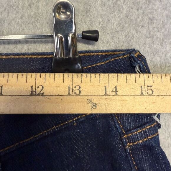 Old Navy Women's Size 2 Semi Fitted Stretch Dark Wash Cuffed Hem Short Shorts - Picture 6 of 7